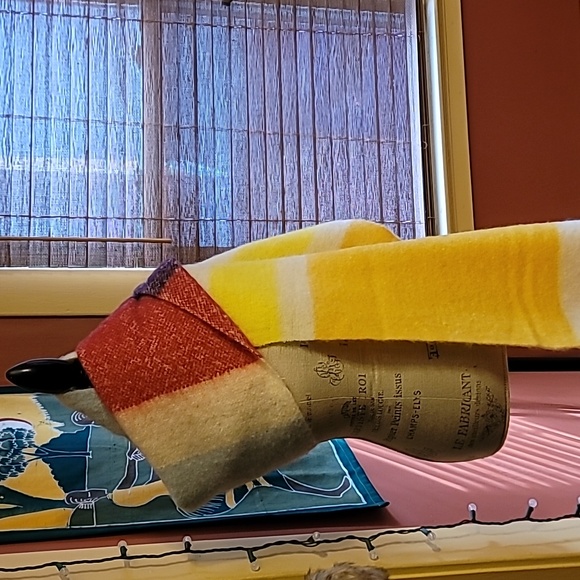 Urban Outfitters MULTI COLOR Scarf - Picture 13 of 13